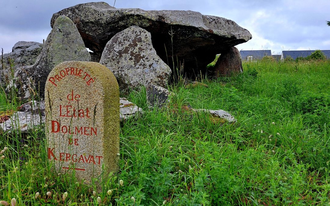 Dolmen, tumulus or menhir?